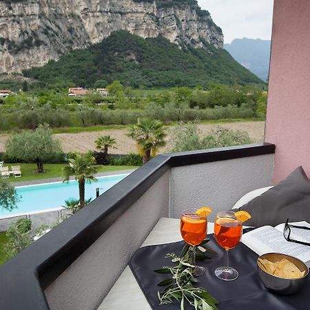 Park Hotel Eden Torbole Sul Garda Eksteriør billede