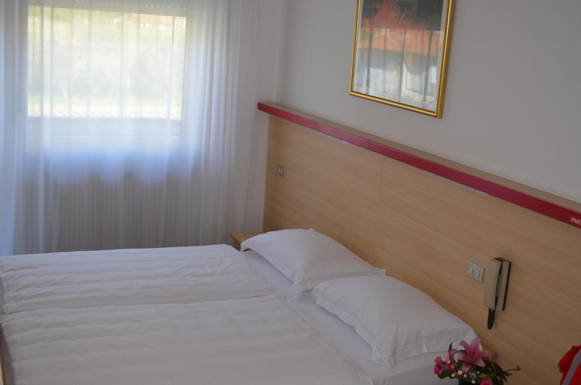 Park Hotel Eden Torbole Sul Garda Værelse billede