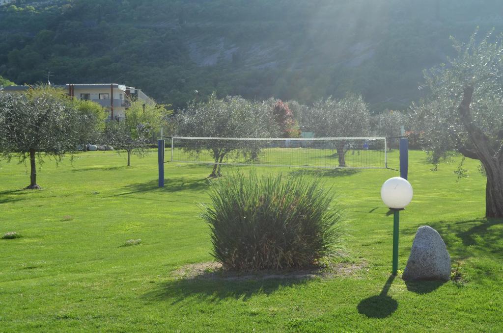Park Hotel Eden Torbole Sul Garda Eksteriør billede